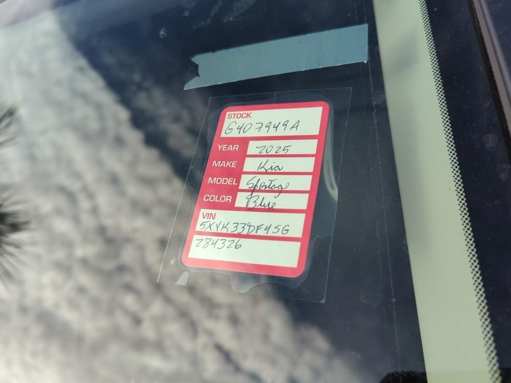 used 2025 Kia Sportage car, priced at $23,991