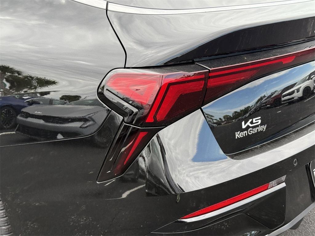 new 2026 Kia K5 car, priced at $27,798