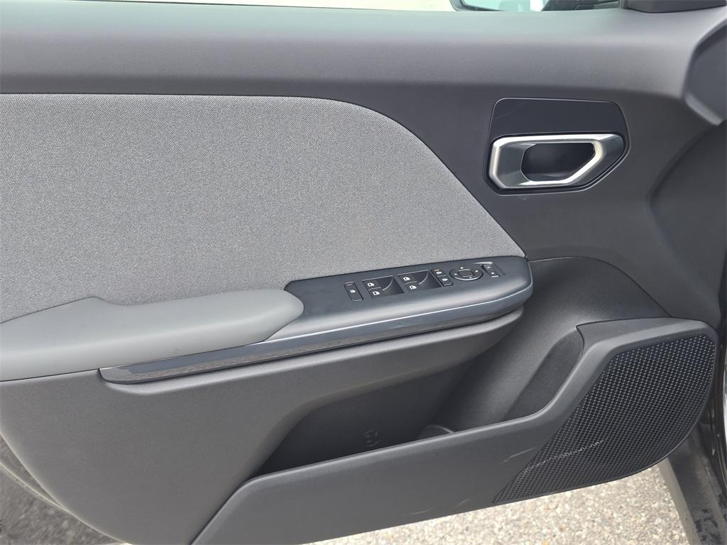 new 2025 Kia K4 car, priced at $23,696