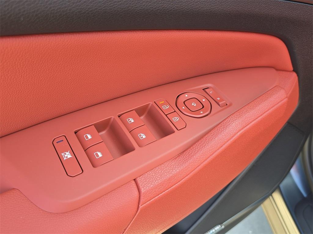 new 2026 Kia Sportage Hybrid car, priced at $37,690