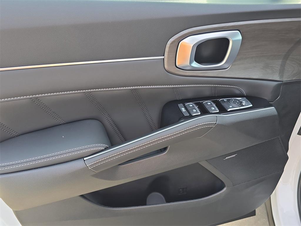 new 2026 Kia Sorento car, priced at $39,500