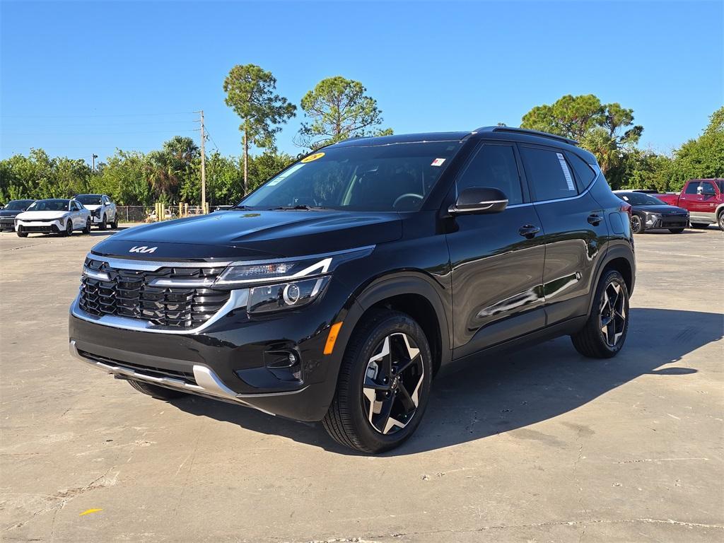 used 2025 Kia Seltos car, priced at $22,993