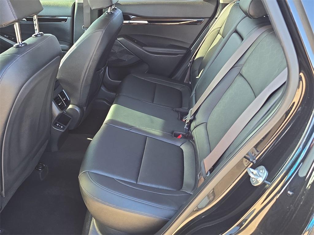 used 2025 Kia Seltos car, priced at $22,993