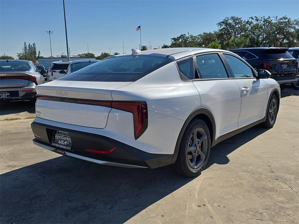 new 2025 Kia K4 car, priced at $23,271