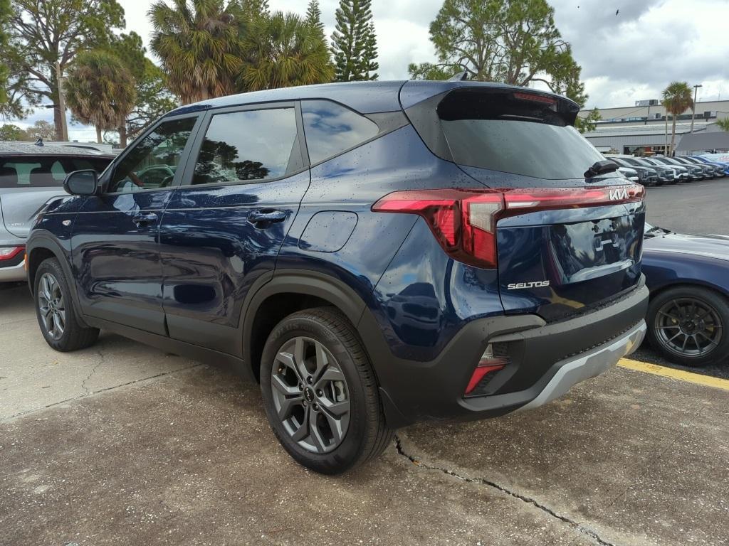 used 2025 Kia Seltos car, priced at $22,401