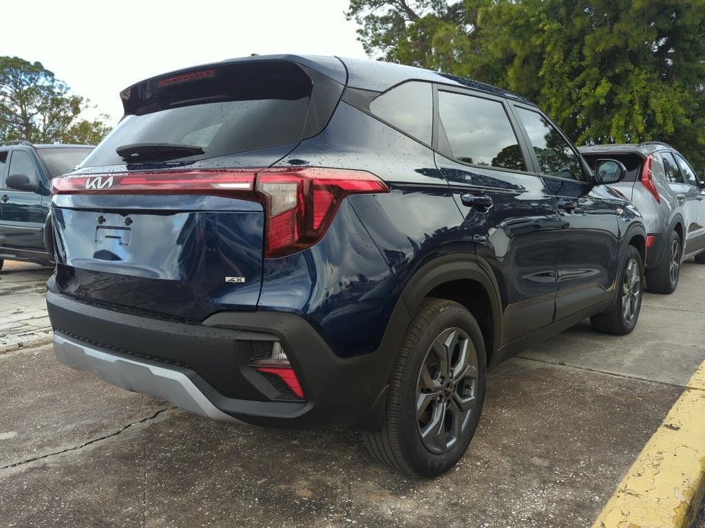 used 2025 Kia Seltos car, priced at $22,401