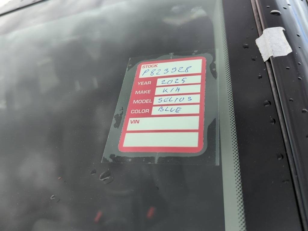 used 2025 Kia Seltos car, priced at $22,401