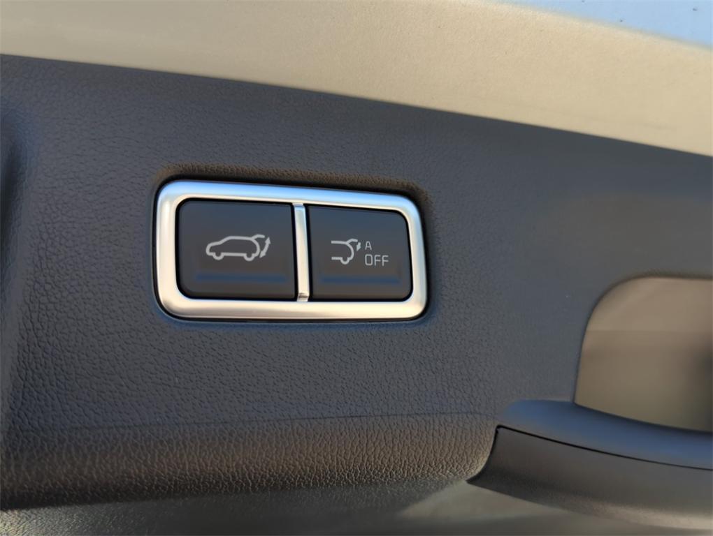 new 2026 Kia Sorento car, priced at $38,565