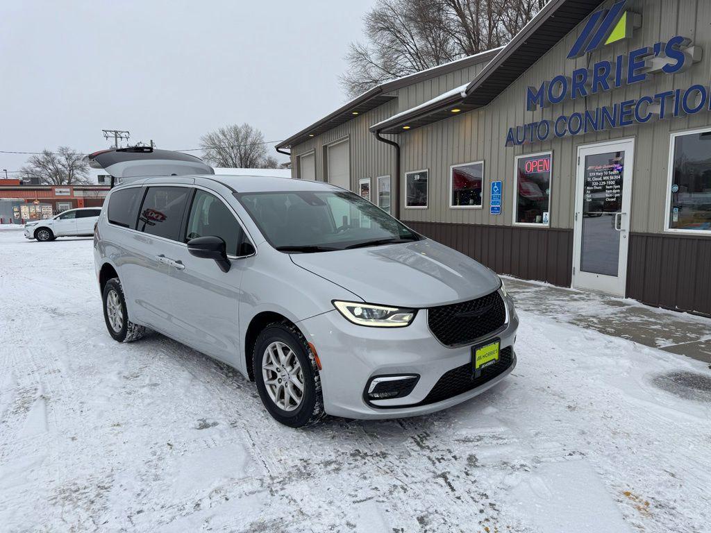 used 2024 Chrysler Pacifica car, priced at $49,990
