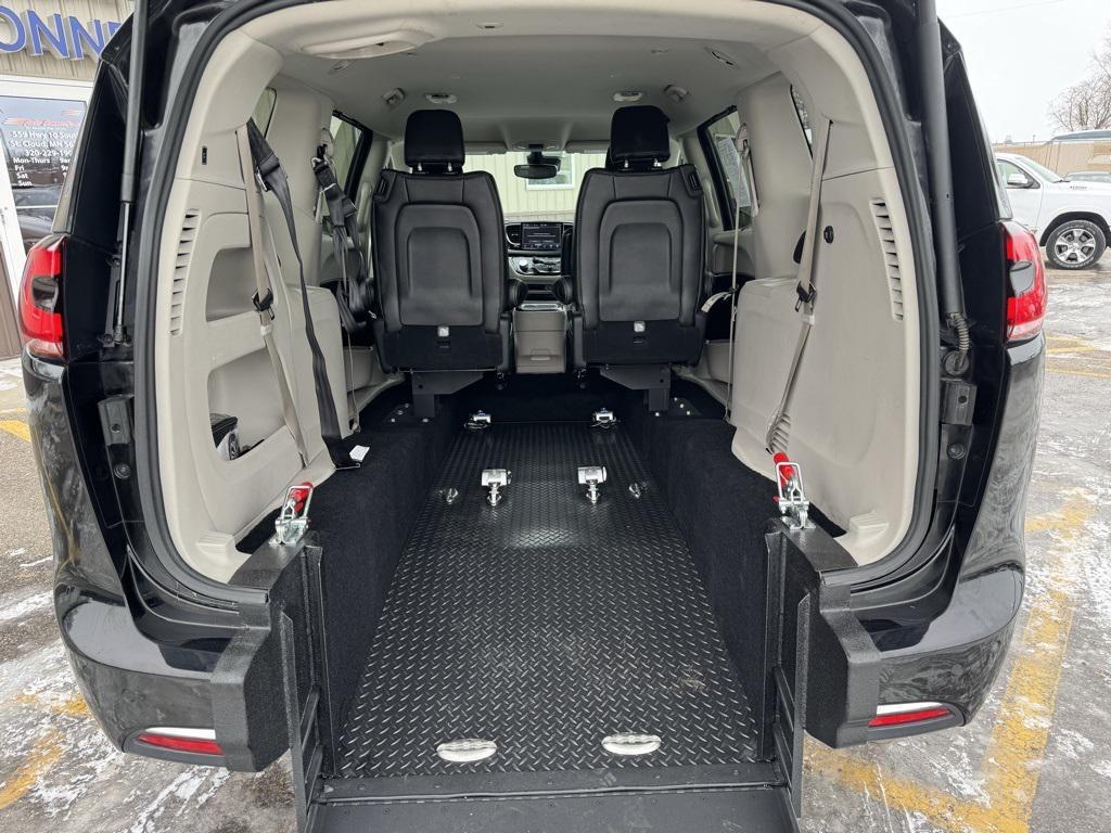 used 2024 Chrysler Pacifica car, priced at $51,490