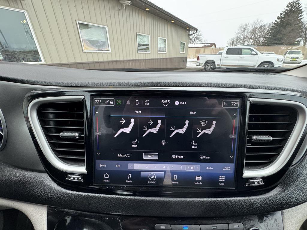 used 2024 Chrysler Pacifica car, priced at $51,490