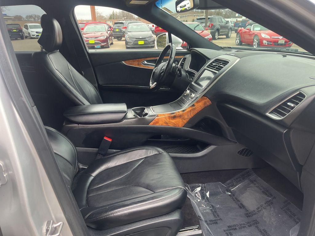 used 2016 Lincoln MKX car, priced at $9,999