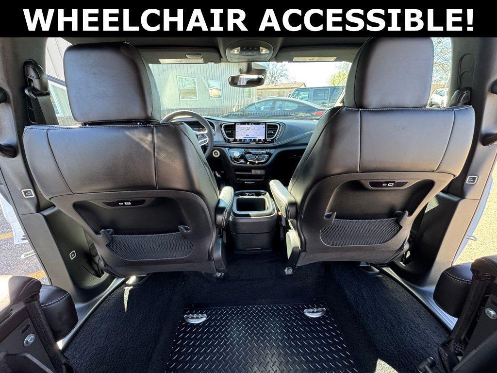 used 2026 Chrysler Pacifica car, priced at $63,250