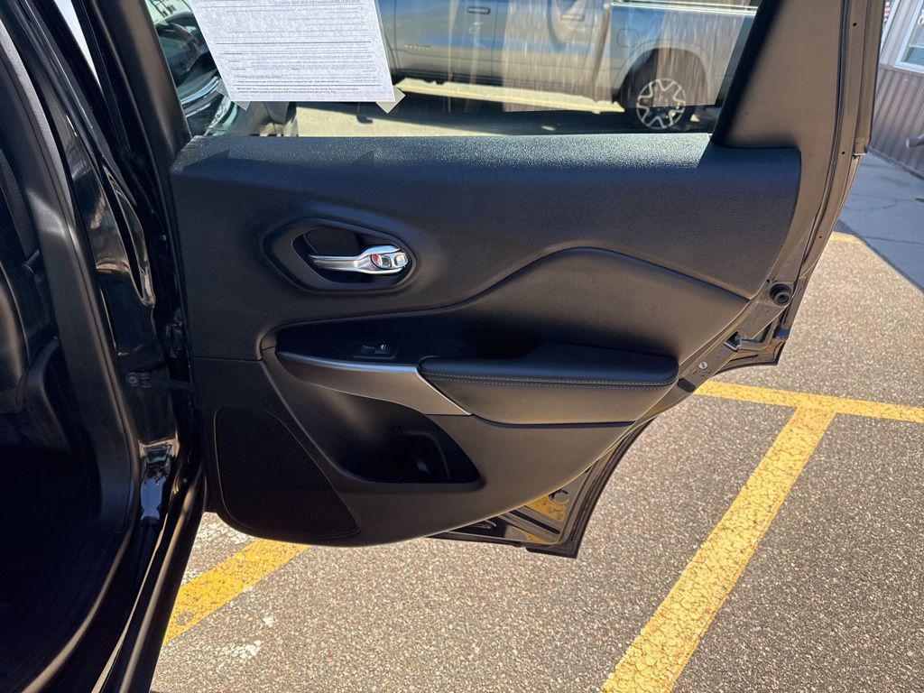 used 2020 Jeep Cherokee car, priced at $19,145