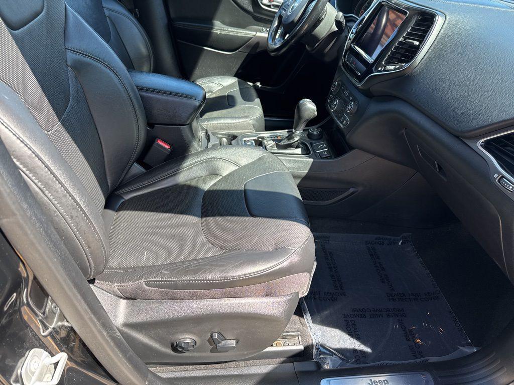 used 2020 Jeep Cherokee car, priced at $19,145