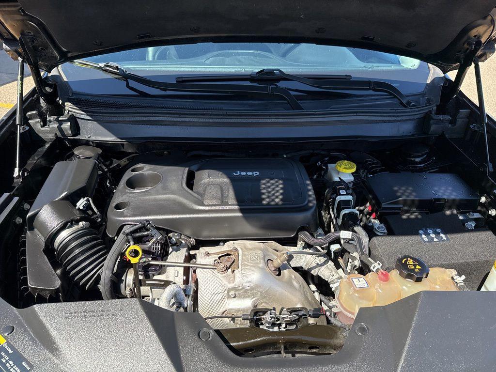 used 2020 Jeep Cherokee car, priced at $19,145