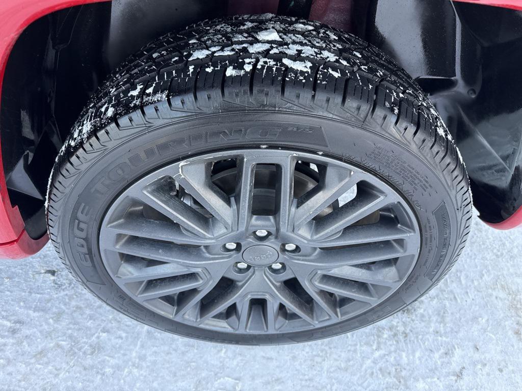 used 2022 Jeep Compass car, priced at $19,999