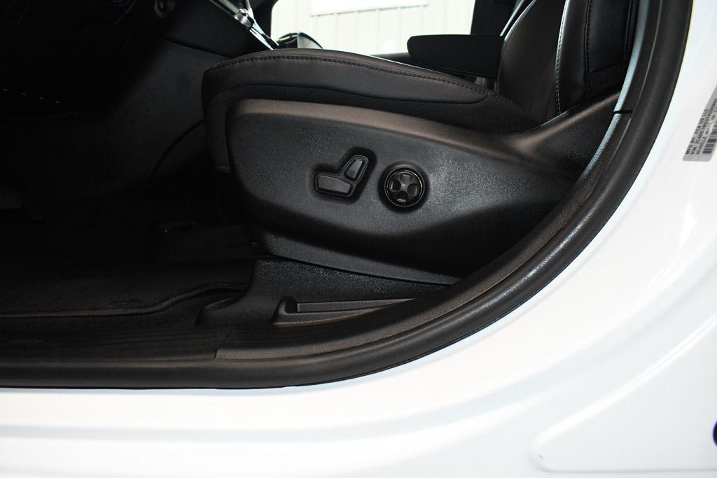 used 2026 Chrysler Pacifica car, priced at $62,900