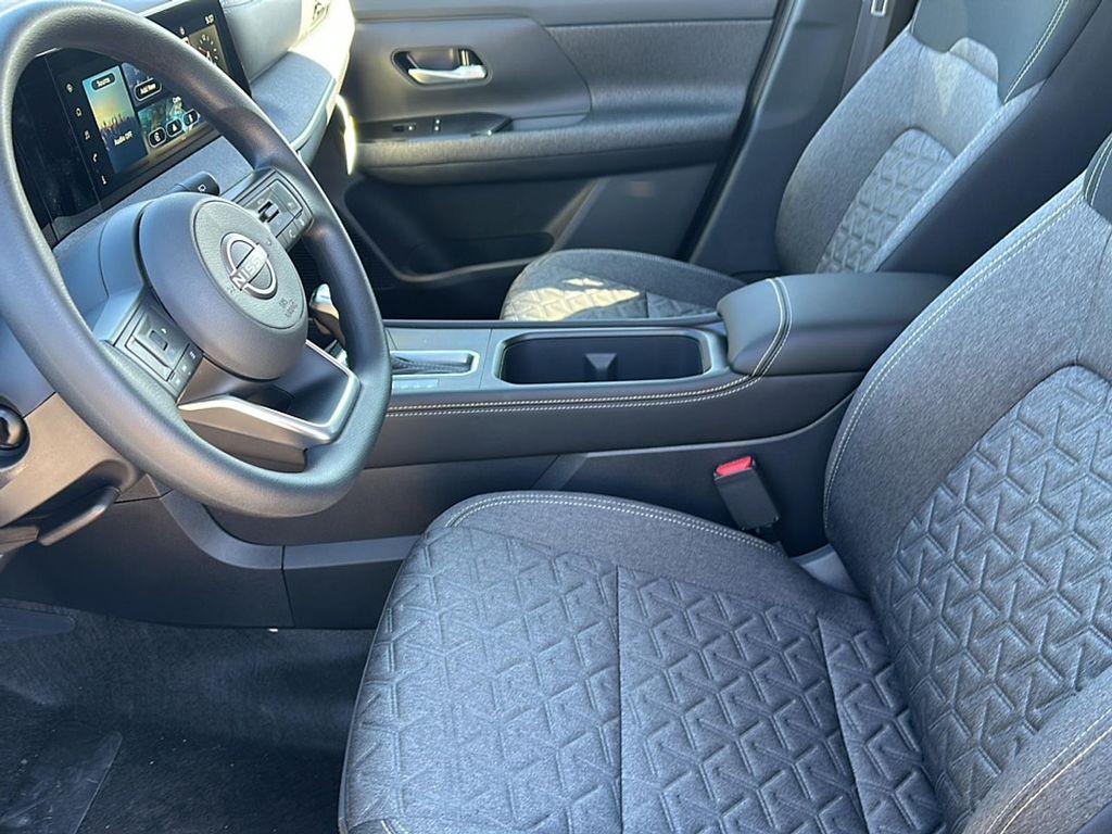 new 2025 Nissan Kicks car, priced at $25,160