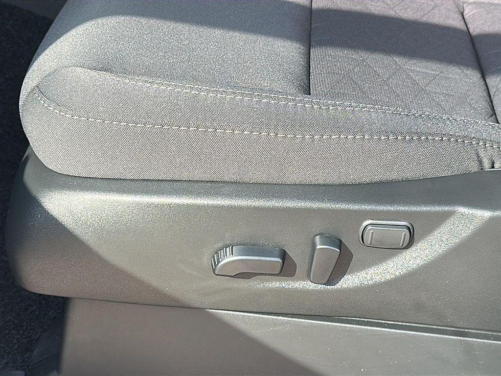 new 2026 Nissan Frontier car, priced at $41,335