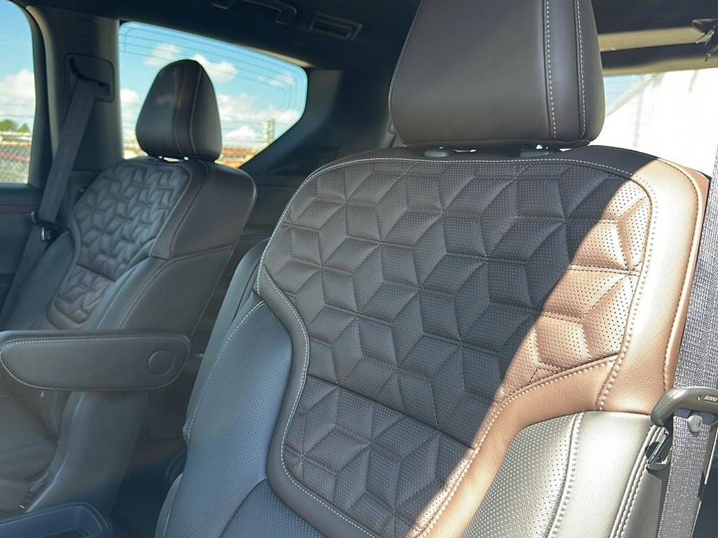 new 2026 Nissan Armada car, priced at $70,180