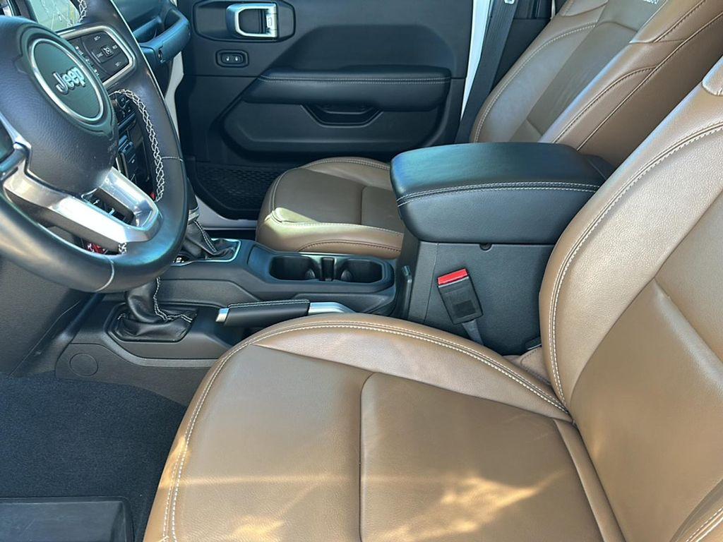 used 2022 Jeep Gladiator car, priced at $32,995