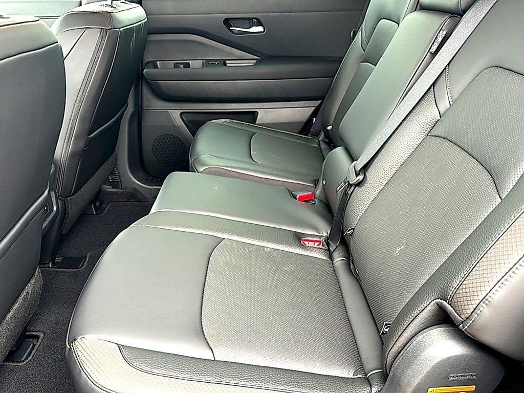 new 2026 Nissan Pathfinder car, priced at $38,498