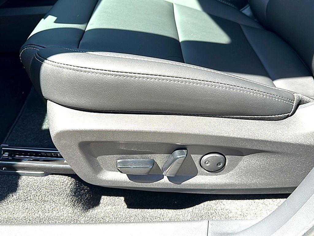 new 2025 Nissan Murano car, priced at $40,411