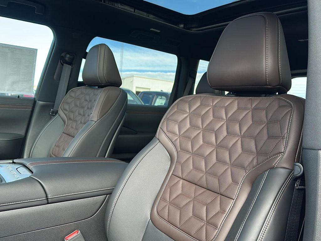 new 2026 Nissan Armada car, priced at $70,180