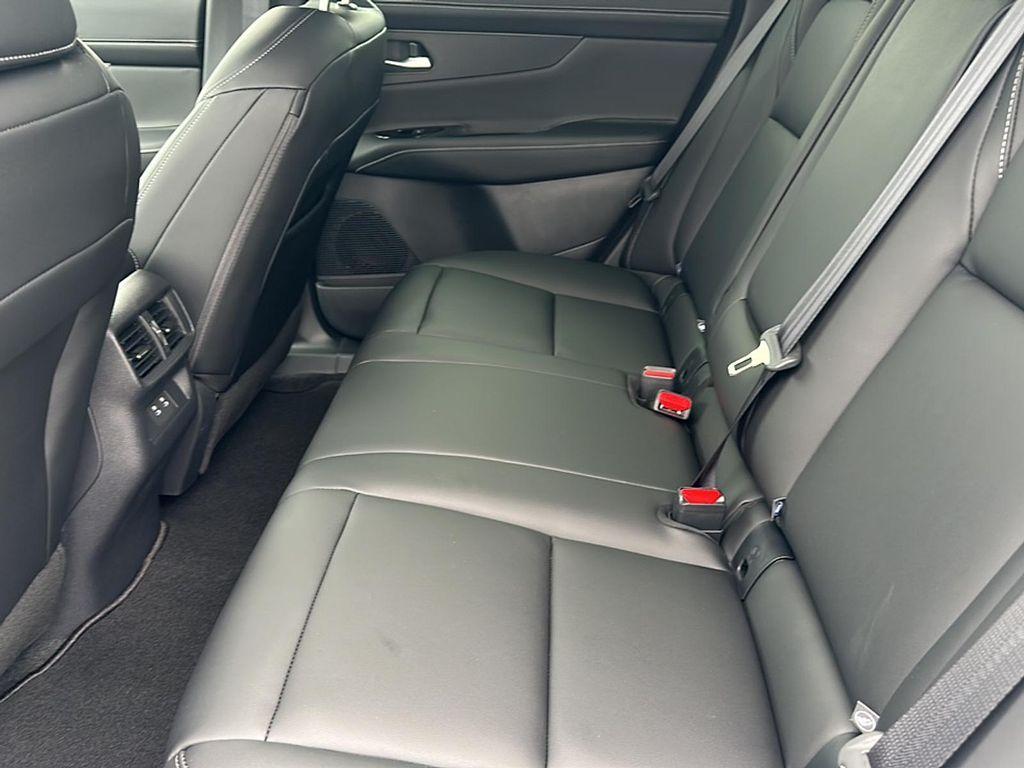 new 2025 Nissan Murano car, priced at $40,563