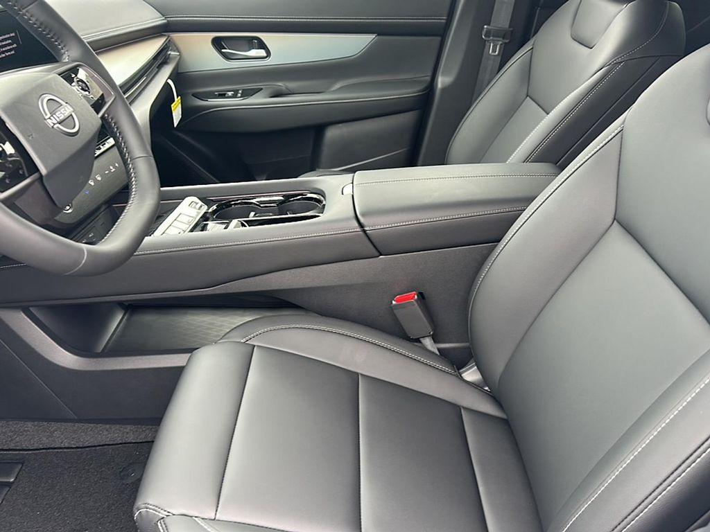 new 2025 Nissan Murano car, priced at $40,563