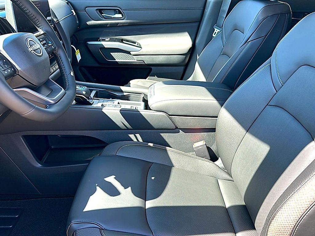 new 2026 Nissan Pathfinder car, priced at $38,633