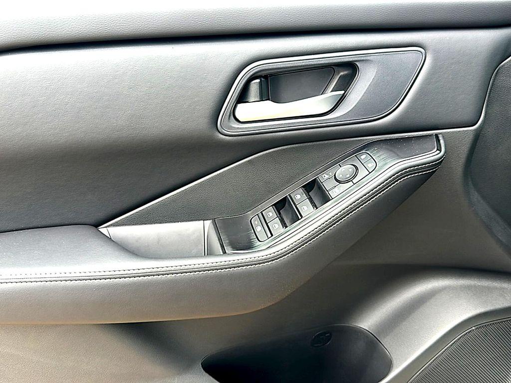 new 2026 Nissan Rogue car, priced at $30,125