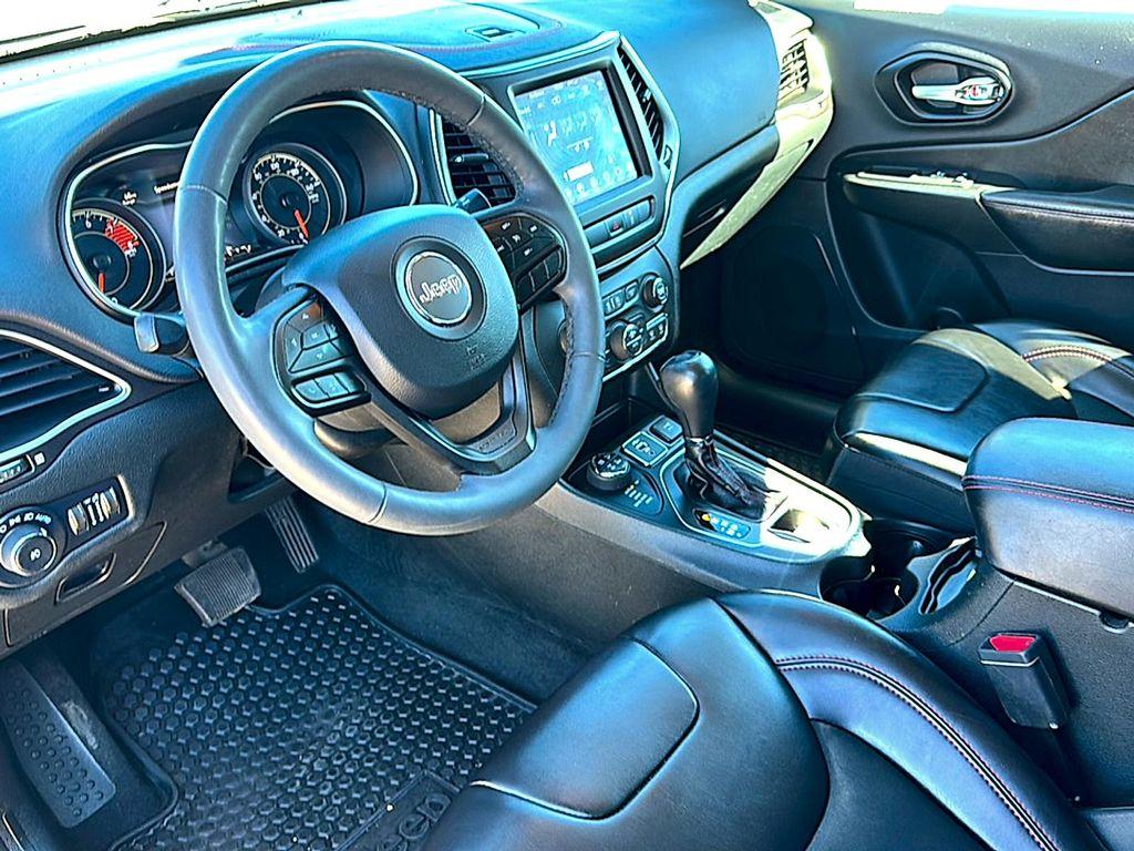 used 2022 Jeep Cherokee car, priced at $19,995