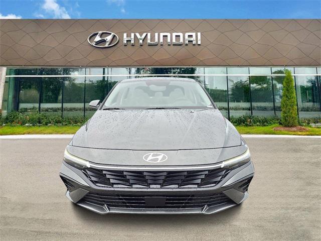 new 2025 Hyundai Elantra car, priced at $26,260