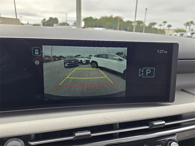 new 2025 Hyundai Tucson car, priced at $34,104