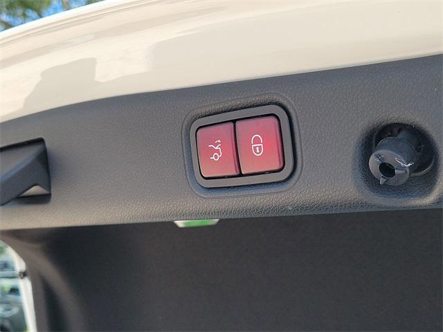 used 2021 Mercedes-Benz E-Class car, priced at $36,404