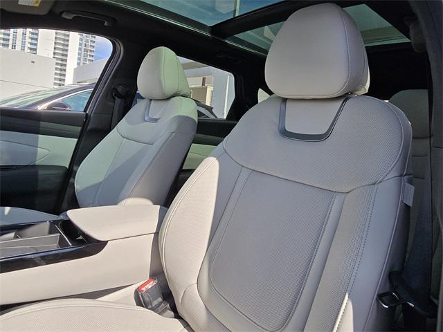 new 2026 Hyundai Tucson car, priced at $40,880
