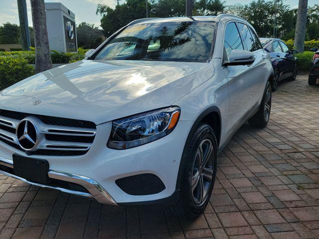 used 2019 Mercedes-Benz GLC 300 car, priced at $19,194
