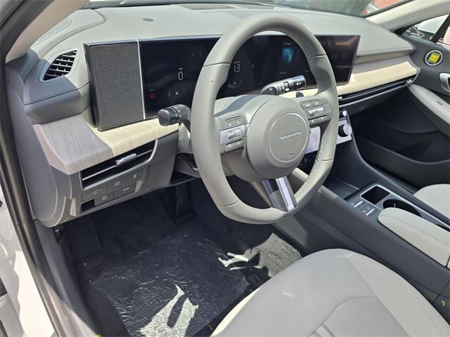 new 2025 Hyundai Sonata Hybrid car, priced at $25,044