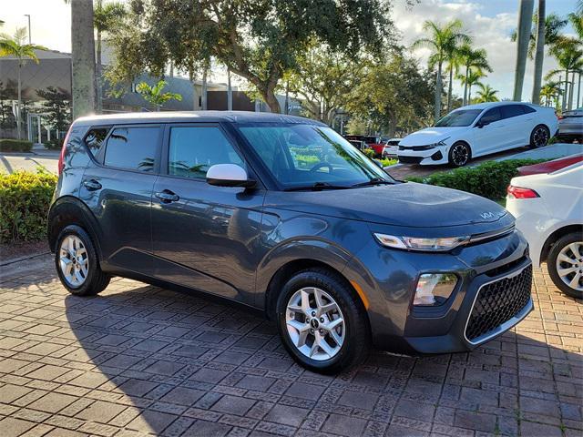 used 2022 Kia Soul car, priced at $17,736