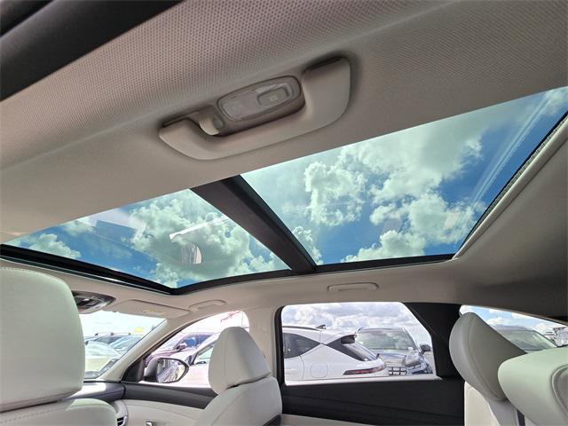 new 2026 Hyundai TUCSON Hybrid car, priced at $35,165