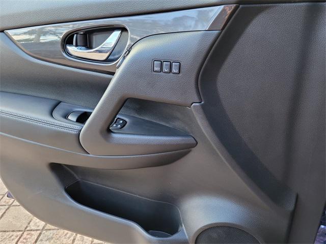 used 2019 Nissan Rogue car, priced at $16,933