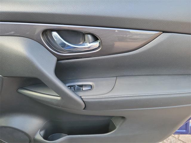 used 2019 Nissan Rogue car, priced at $16,933