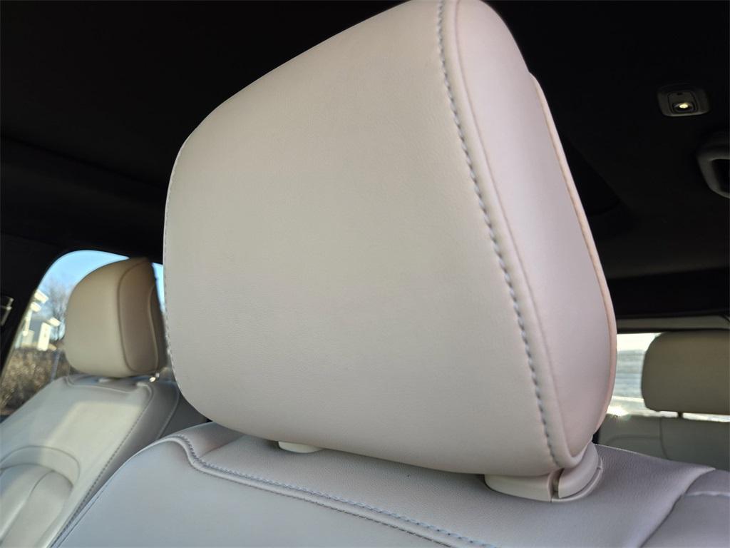 used 2022 Jeep Grand Cherokee 4xe car, priced at $26,649