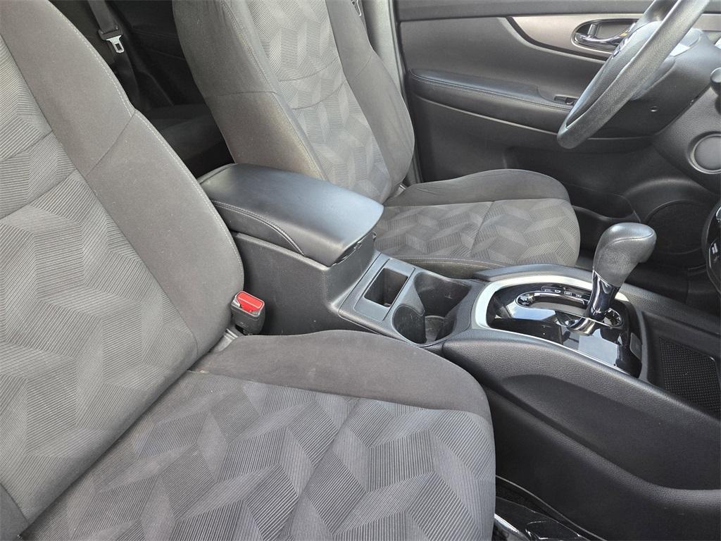 used 2016 Nissan Rogue car, priced at $10,970