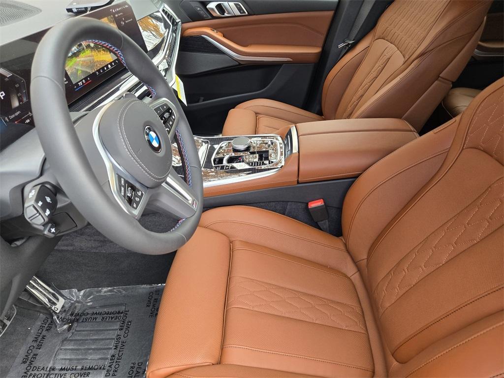 new 2026 BMW X7 car, priced at $123,160
