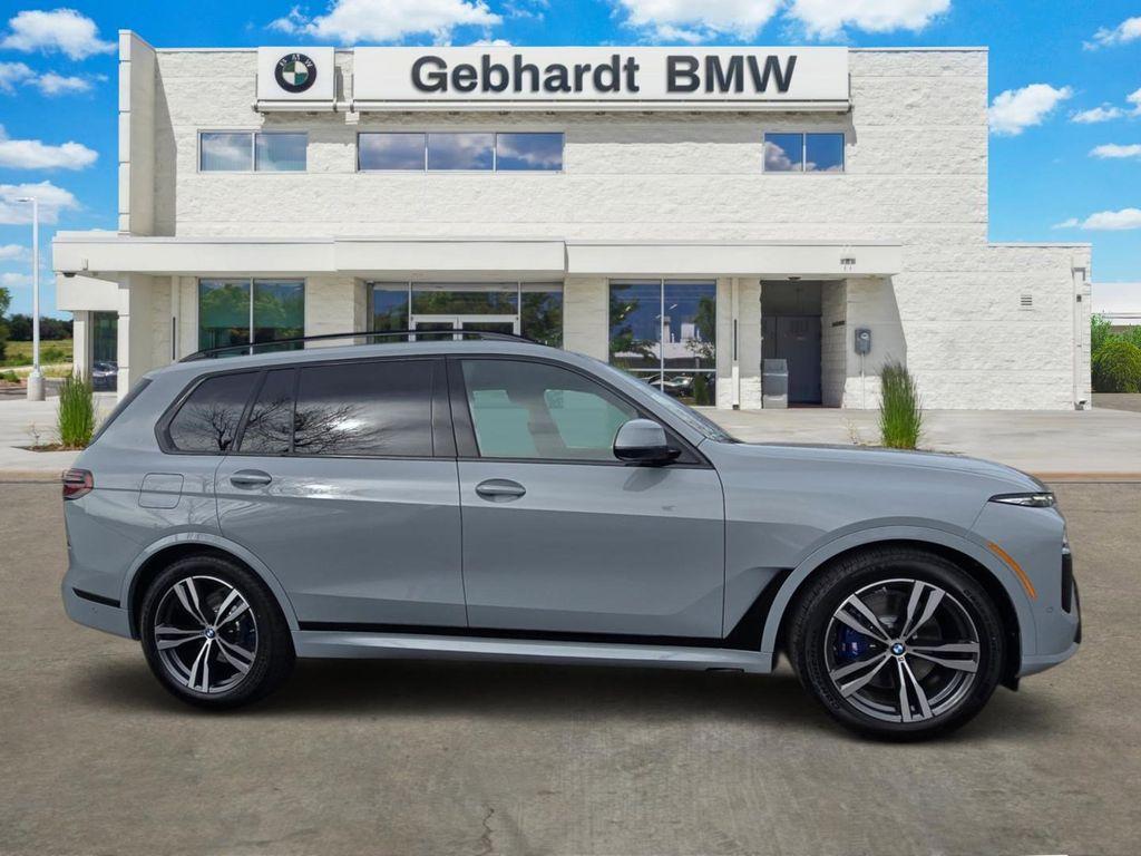 new 2026 BMW X7 car, priced at $103,549