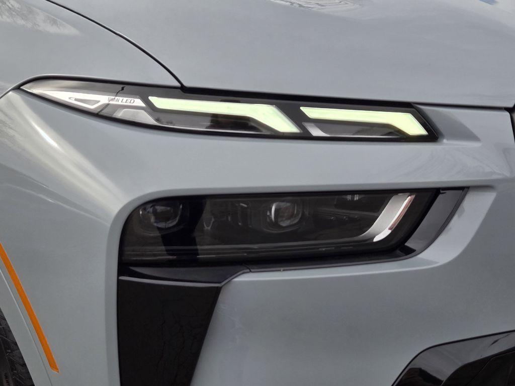 new 2026 BMW X7 car, priced at $103,549