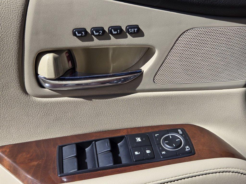 Lexus RX view 23